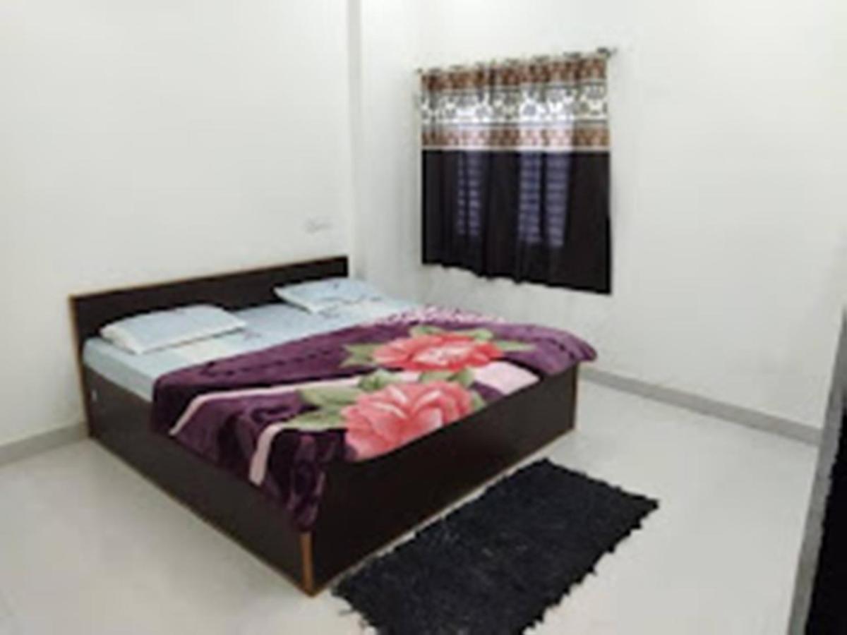 Hotel Paradise Inn Nagaon  Zewnętrze zdjęcie